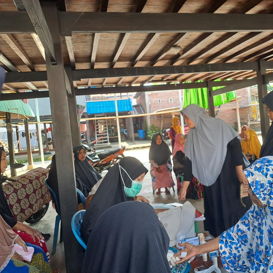 Pemdes Benteng Lompoe Wujudkan Masyarakat Sehat Melalui POSBINDU Rutin